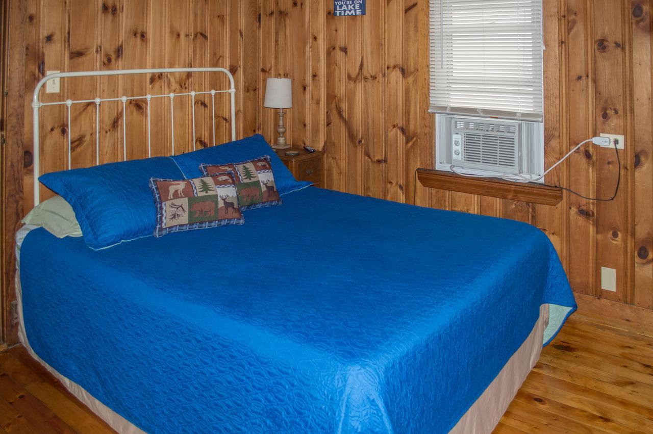 Отель Bayview Cabins Naples Экстерьер фото