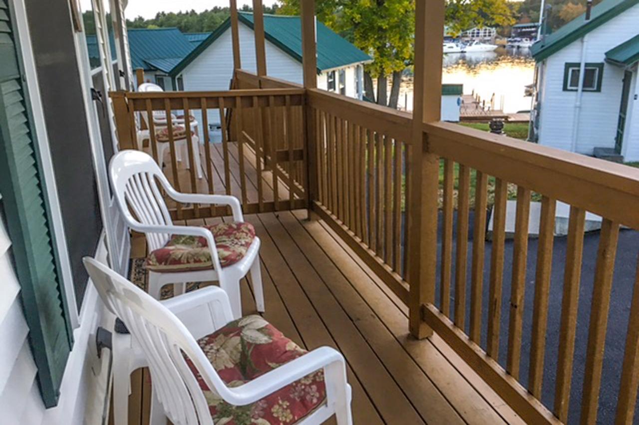 Отель Bayview Cabins Naples Экстерьер фото