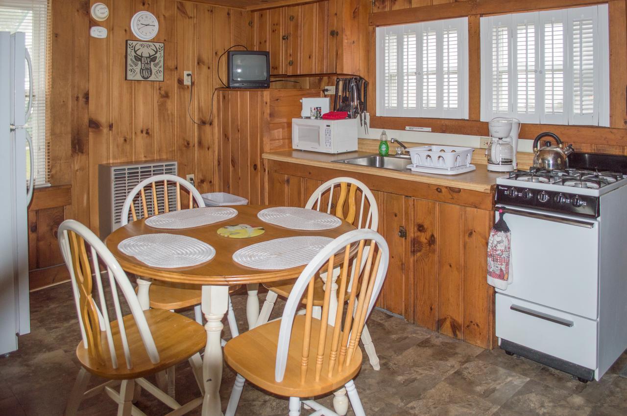 Отель Bayview Cabins Naples Экстерьер фото