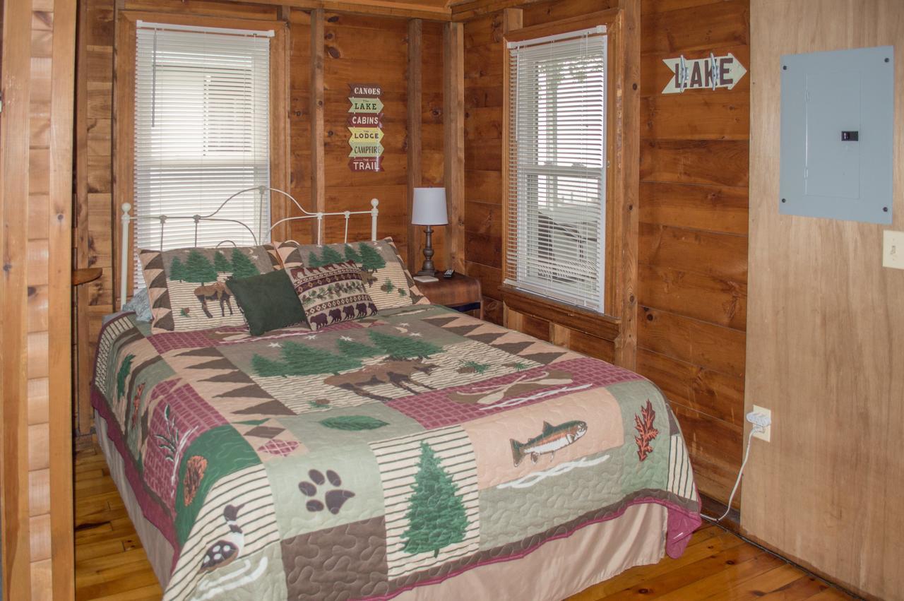 Отель Bayview Cabins Naples Экстерьер фото