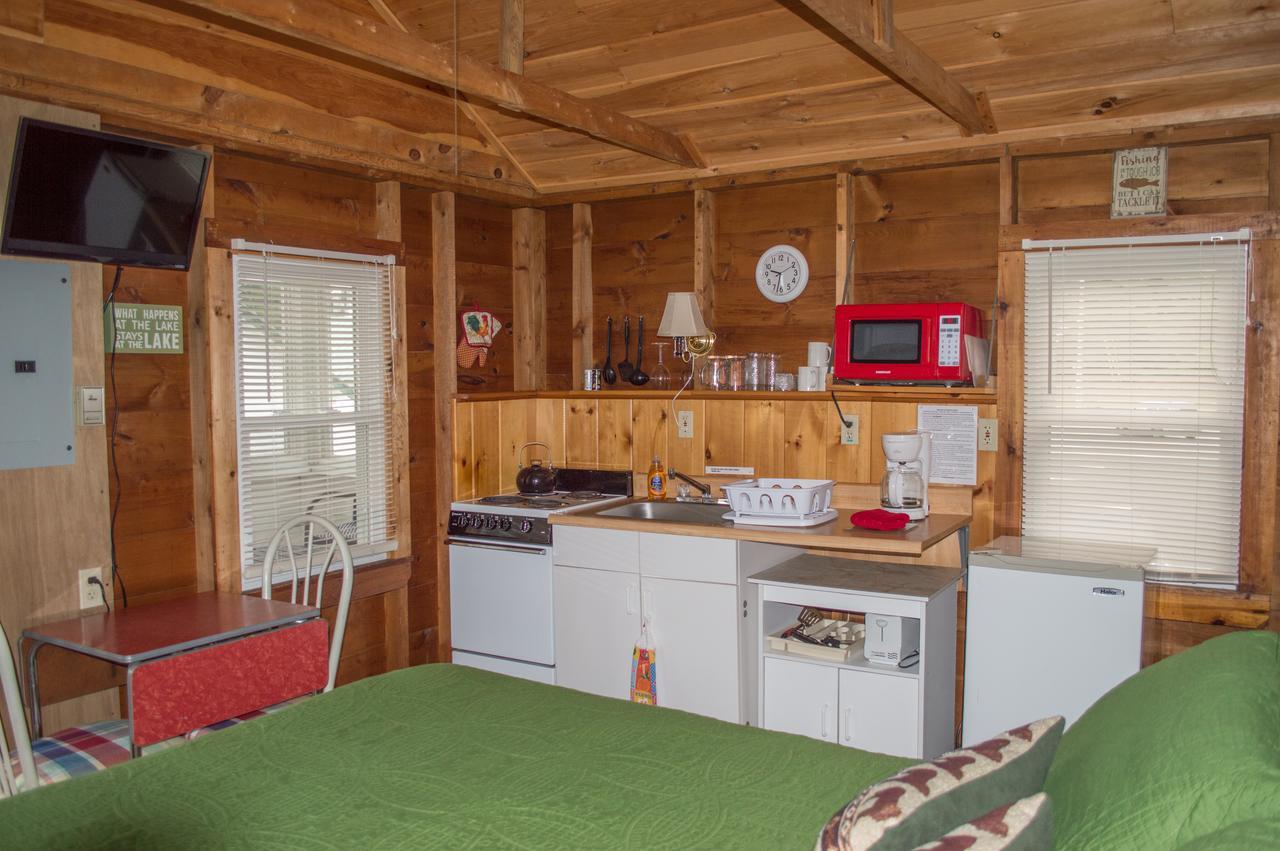 Отель Bayview Cabins Naples Экстерьер фото