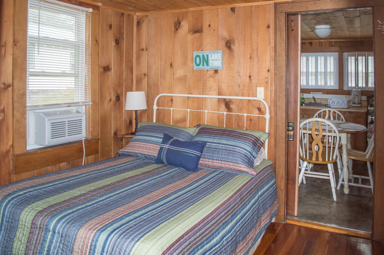 Отель Bayview Cabins Naples Экстерьер фото